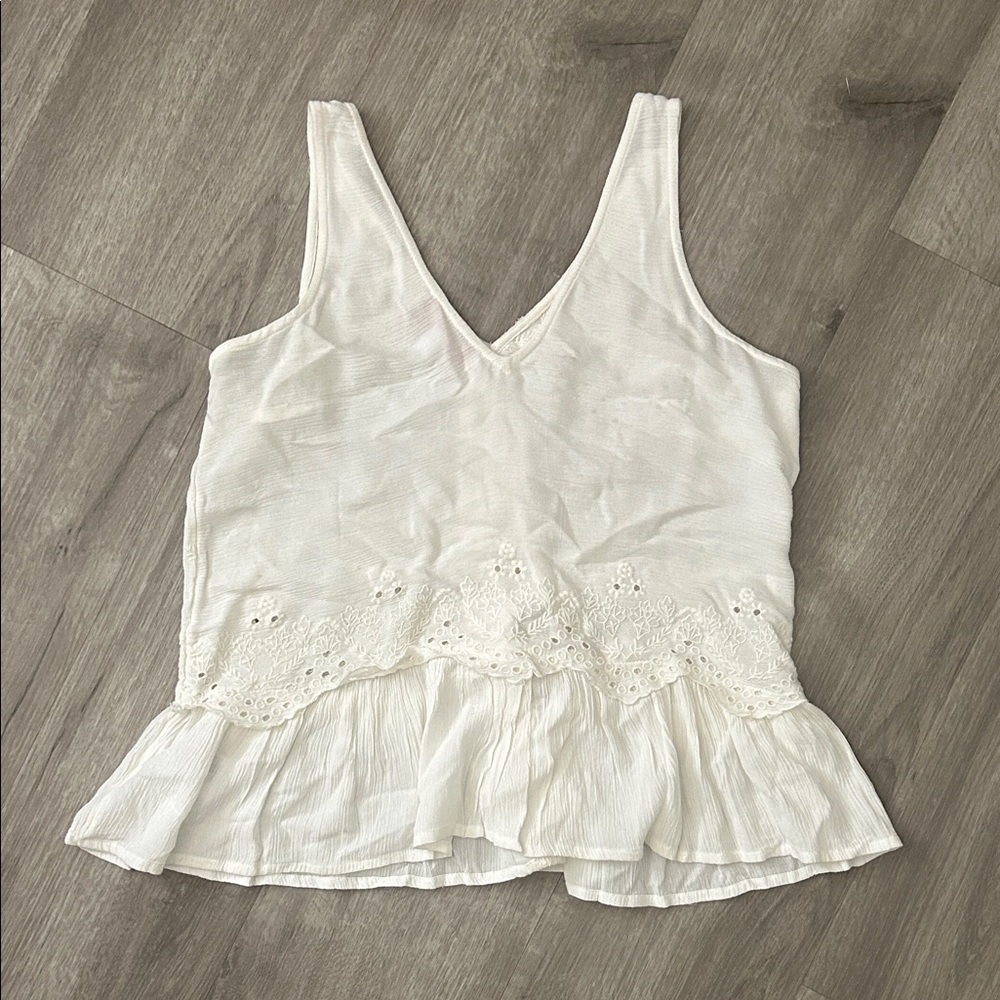 Shyanne Cream Lace Camisole - Picture 2 of 4